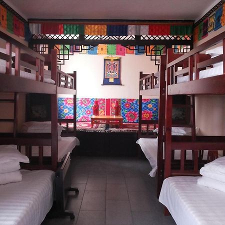 Qinghai Hengyu International Youth Hostel Xining Rum bild